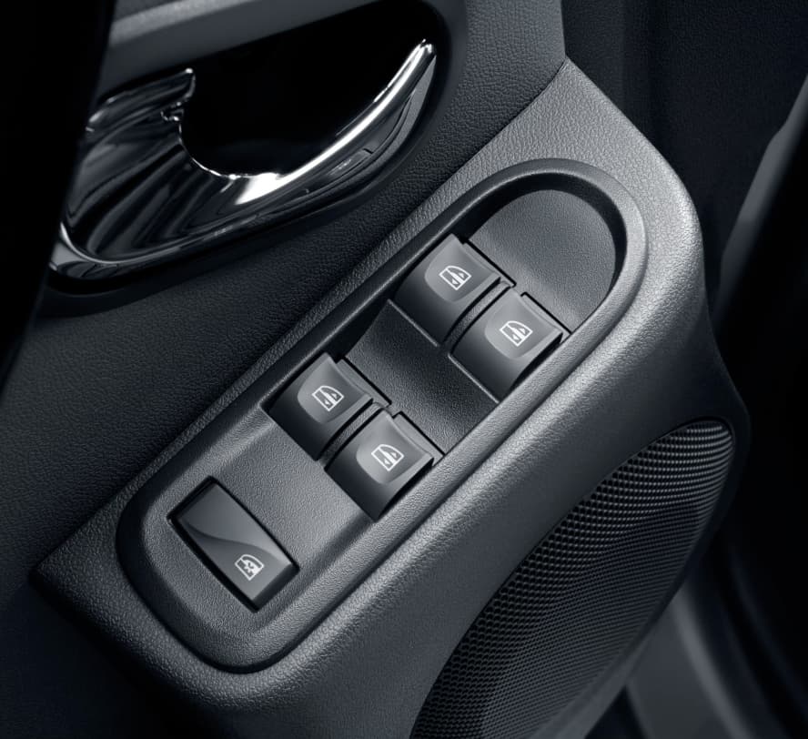 LADA Largus Cross фото 2022 2023