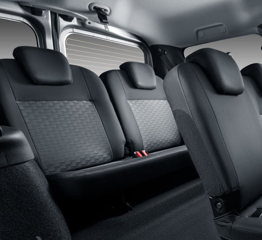 LADA Largus универсал фото 2022 2023