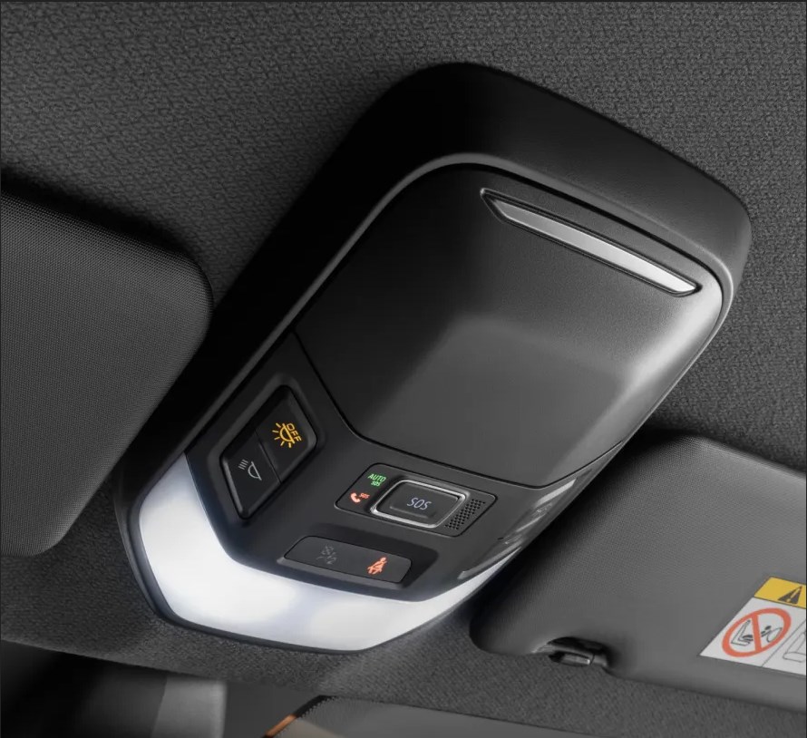 LADA Vesta SW Cross фото 2022 2023