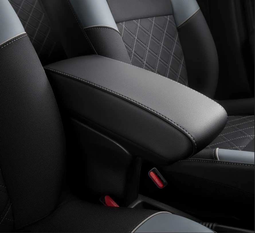 LADA Largus Cross фото 2022 2023