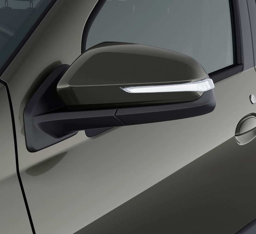 LADA Largus Cross фото 2022 2023