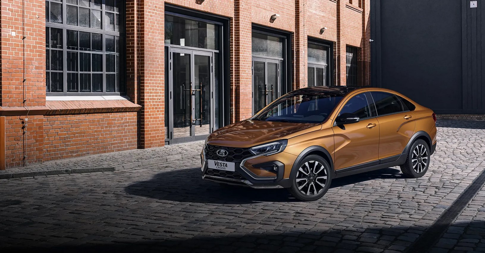LADA Vesta Cross фото 2022 2023