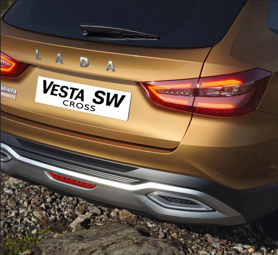 LADA Vesta SW Cross фото 2022 2023