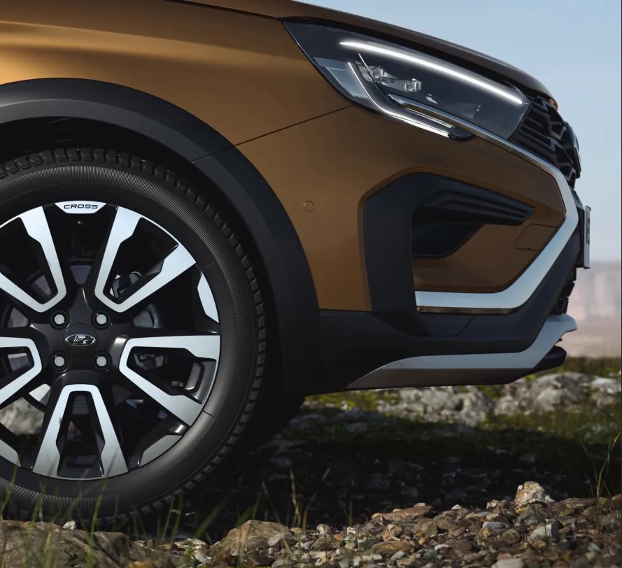 LADA Vesta SW Cross фото 2022 2023