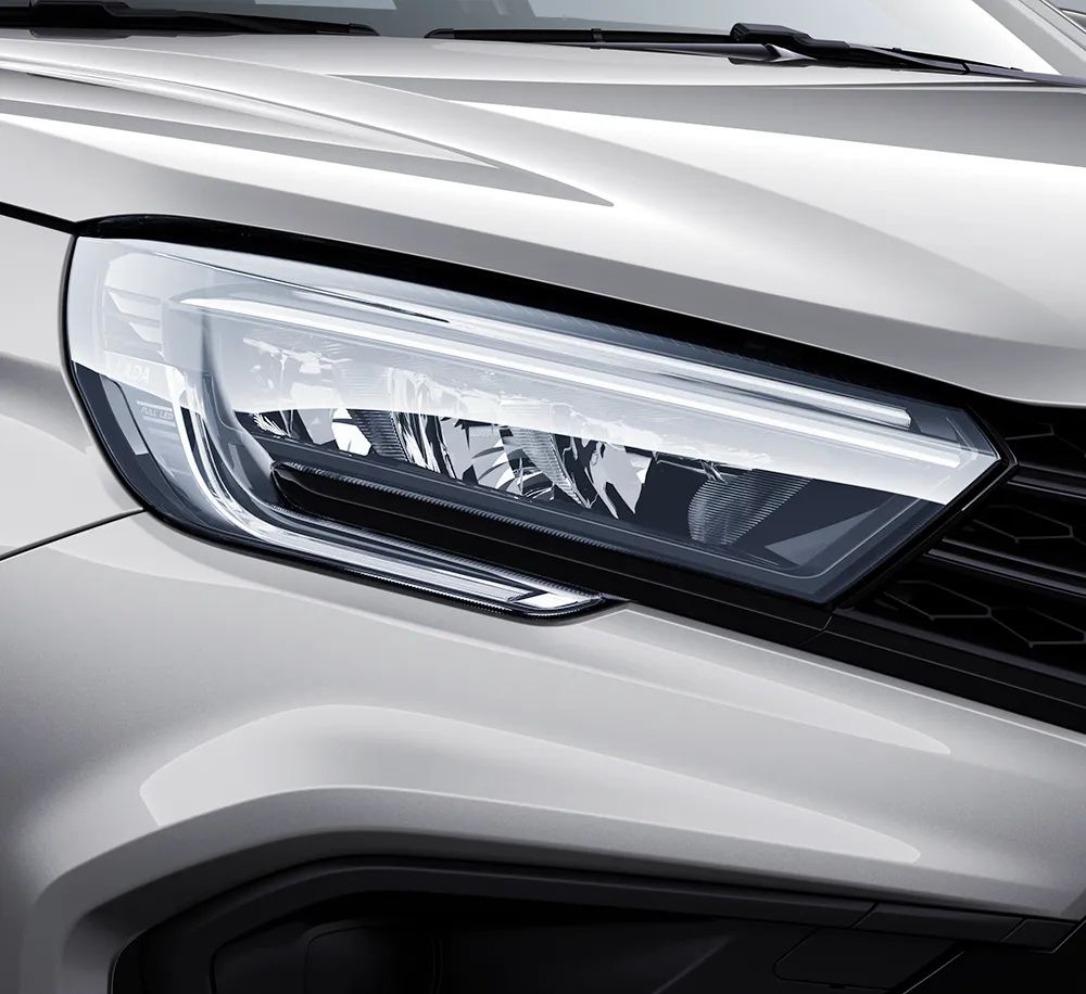 LADA Vesta SW Sportline фото 2022 2023